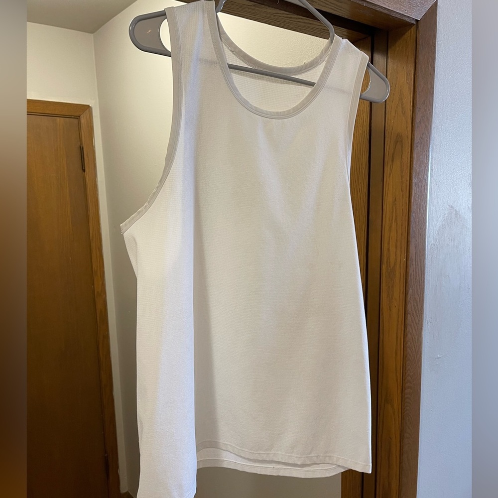 Lululemon tank top